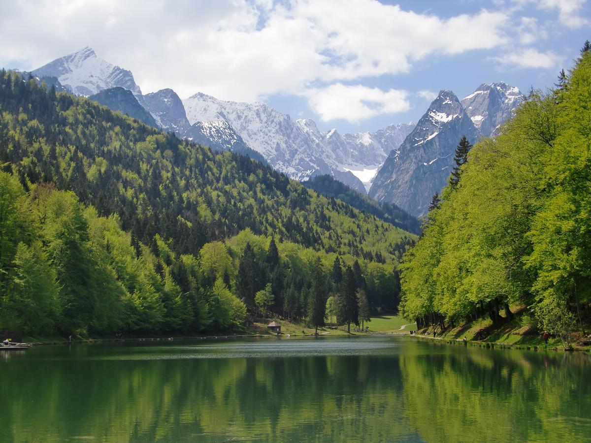 Ferienwohnung Am Kurpark -Wohnung 2,90Qm- Garmisch-Partenkirchen járás Kültér fotó